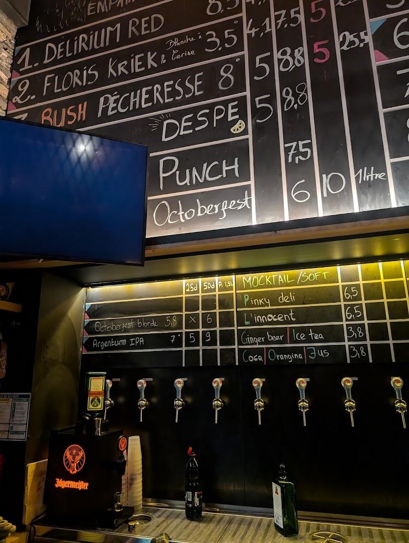 Delirium Cafe Angers - Photo 3